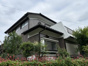 松戸市の外壁塗装と屋根瓦改修工事は足場解体になりました。